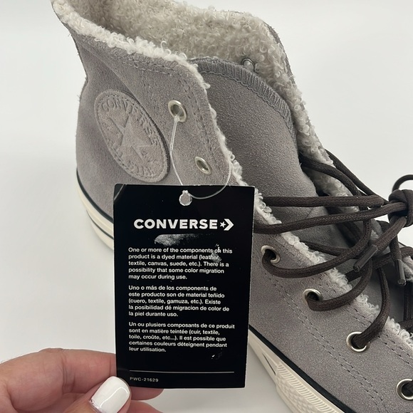 NEW CONVERSE Womens Sherpa Chuck Taylor All Star Platform High Top Sneaker 7.5 - Picture 12 of 12
